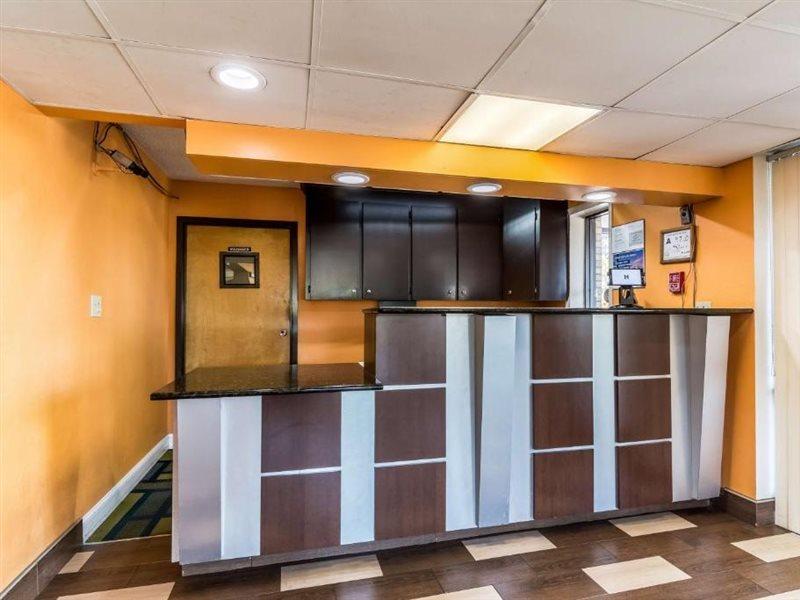 Motel 6-Kenly, Nc Екстериор снимка