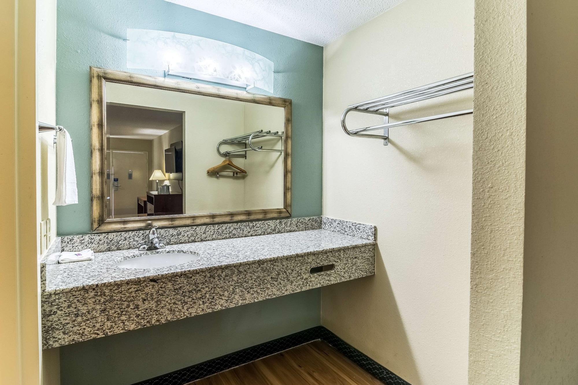 Motel 6-Kenly, Nc Екстериор снимка