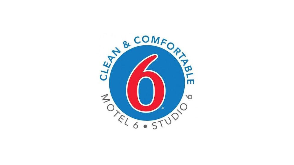 Motel 6-Kenly, Nc Екстериор снимка
