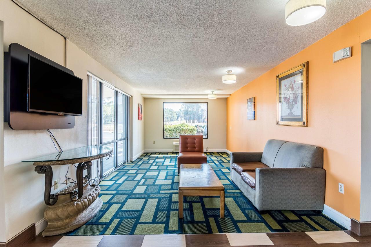 Motel 6-Kenly, Nc Екстериор снимка