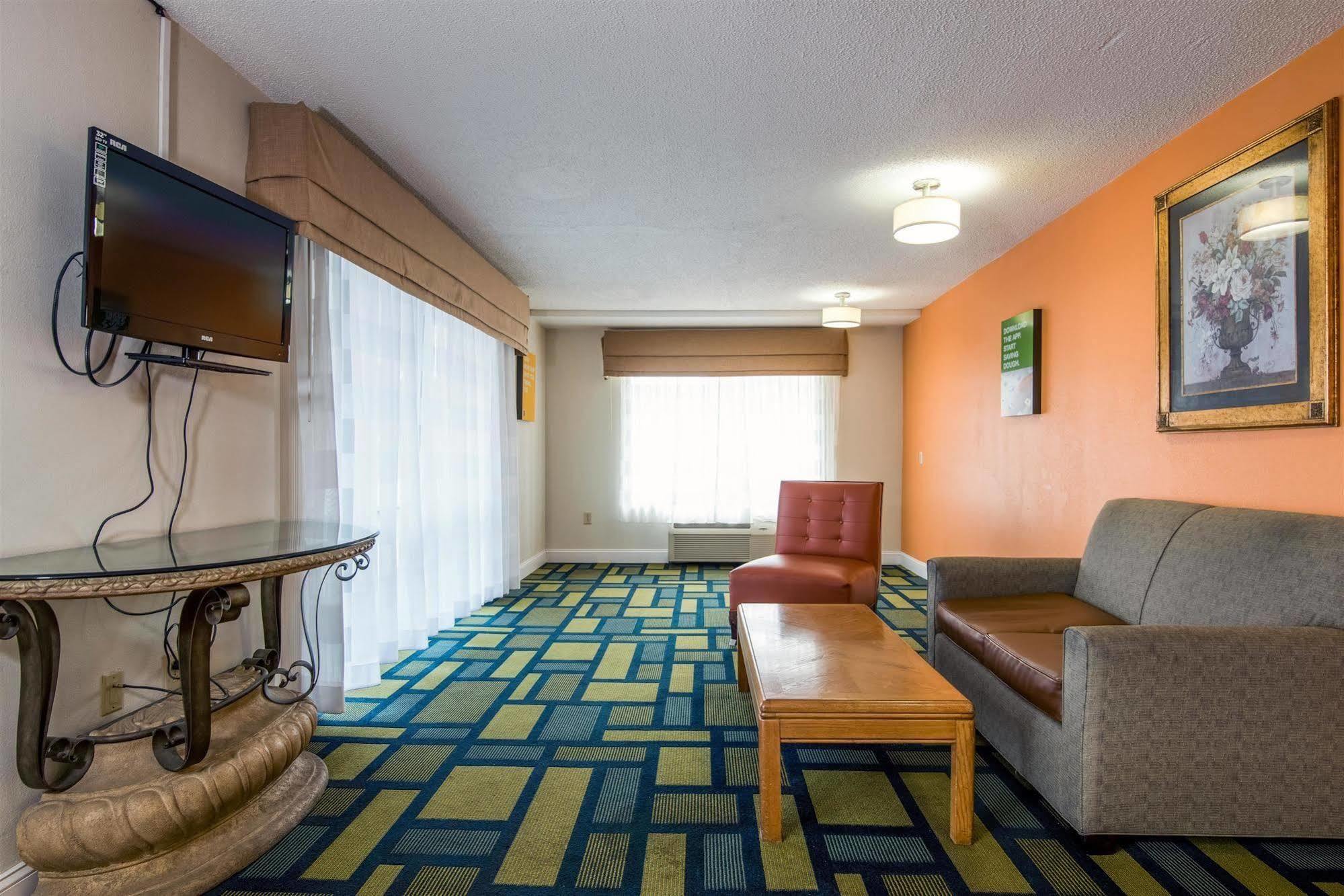 Motel 6-Kenly, Nc Екстериор снимка